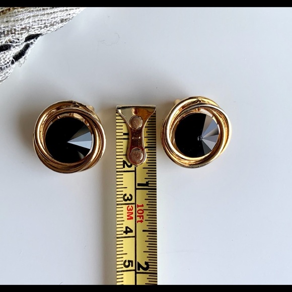 🛍️🛍️ Vintage black crystal clip earrings - Picture 3 of 6